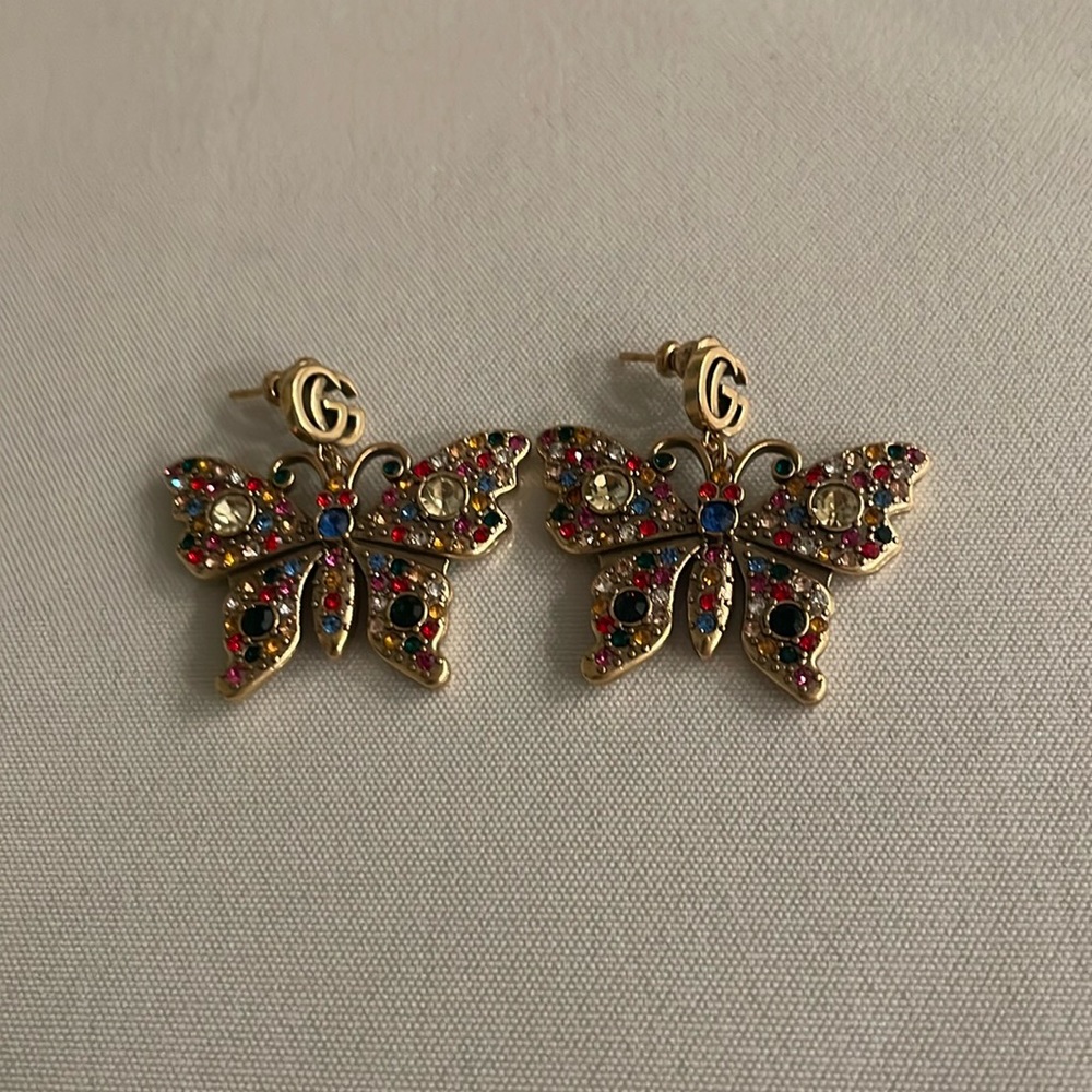 Women’s earrings.